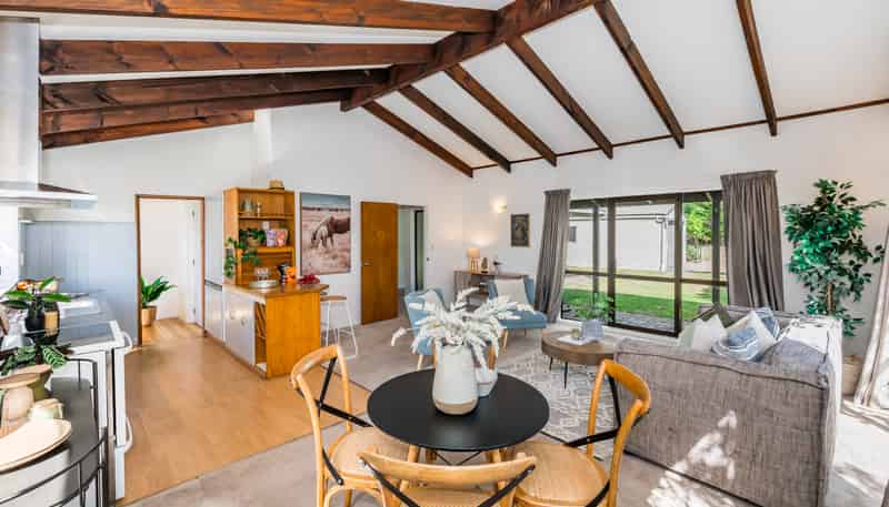 24 Island View Terrace, Waikanae Beach