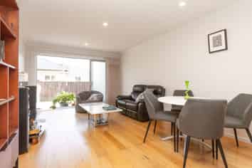 2/104 Picton Avenue, RICCARTON