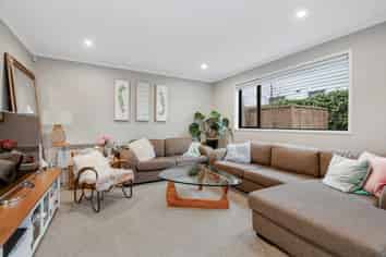 45 Andrew Jack Road, Silverdale