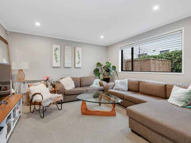 45 Andrew Jack Road, Silverdale