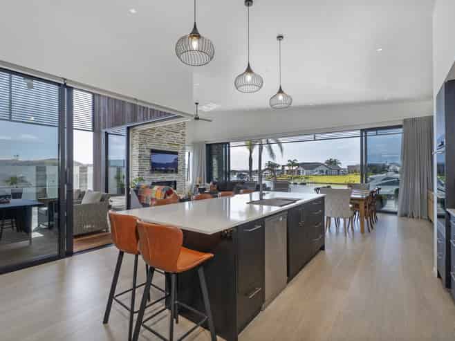 11 Awatea Drive, Whitianga