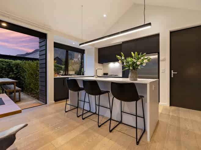 15 McKenzies Shute, Jacks Point