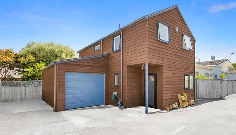 20B Rotomahana Terrace, Remuera