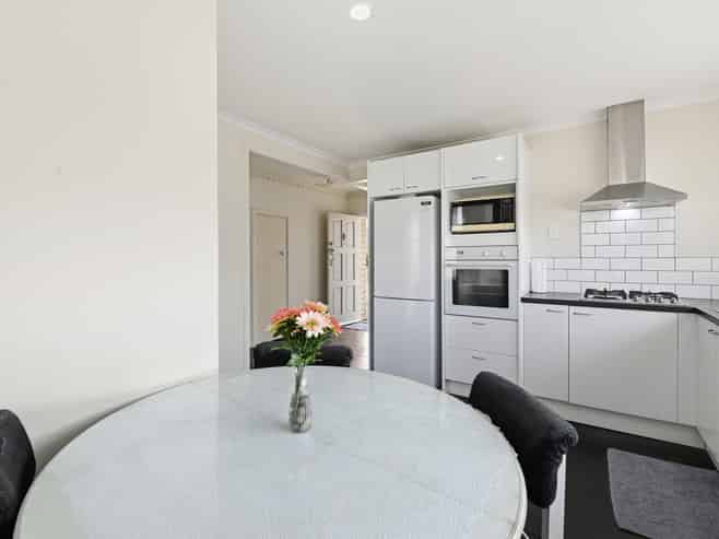 21 Russell Road, Fairy Springs