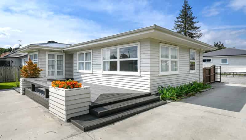 21 Russell Road, Fairy Springs