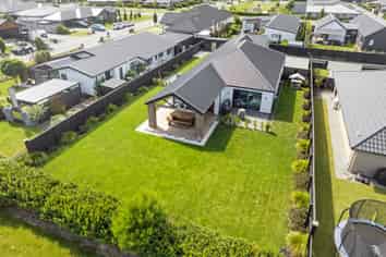 4 Roles Way, Rolleston