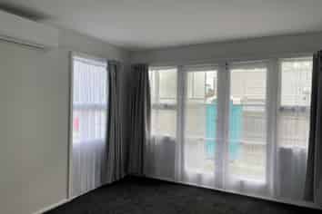 1-447 Hereford Street, Linwood