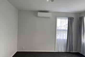 1-447 Hereford Street, Linwood