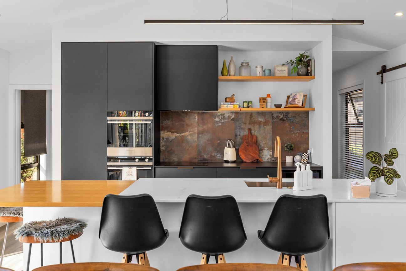 Modern family living with stunning mountain views - Ansicht 6