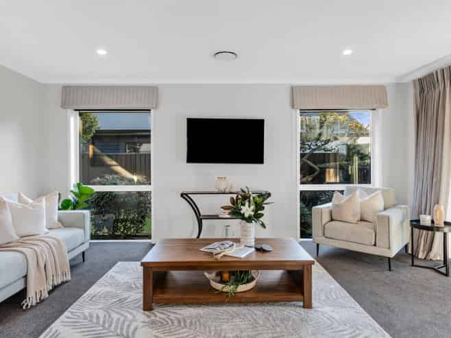 48 Norfolk Drive, Cambridge