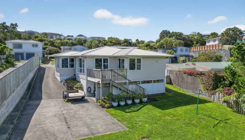 16 Cypress Drive, Maungaraki