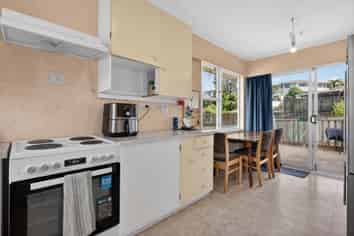 16 Cypress Drive, Maungaraki