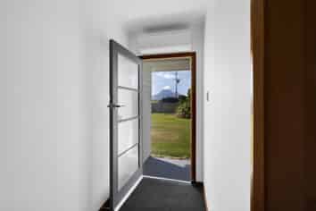 4923 South Road, Opunake