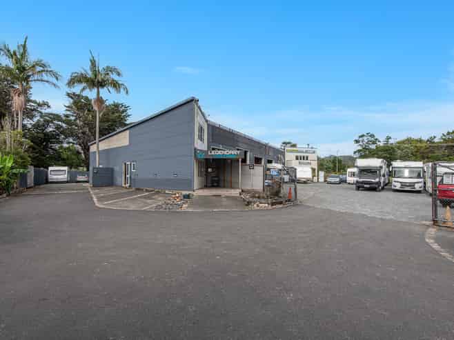 Prime Location Industrial & Yard