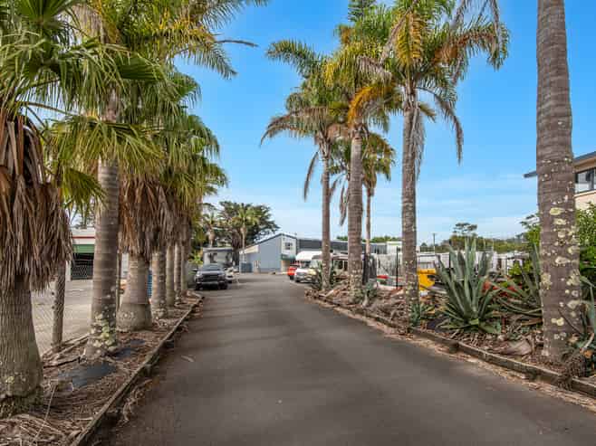 Prime Location Industrial & Yard