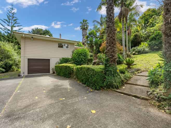 124 Western Hills Drive, Kensington