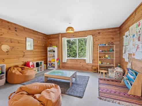 124 Western Hills Drive, Kensington