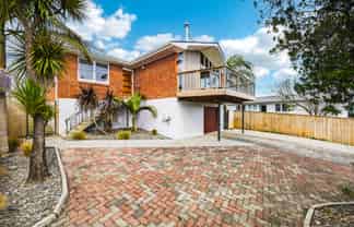 99 Sunnyside Road, Sunnyvale