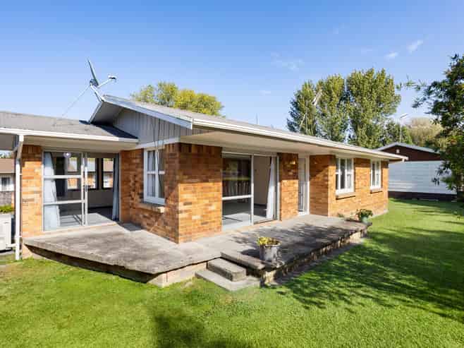 36 Frederick Drive, Dinsdale