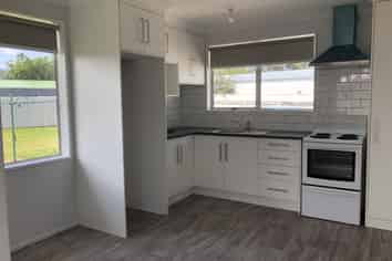 24 Heather Street , Levin