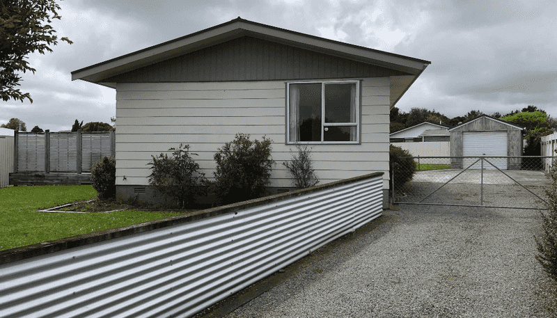 24 Heather Street , Levin