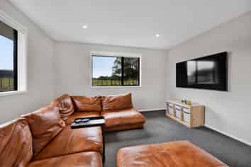 3 Macbeth Street, Stratford