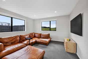 3 Macbeth Street, Stratford