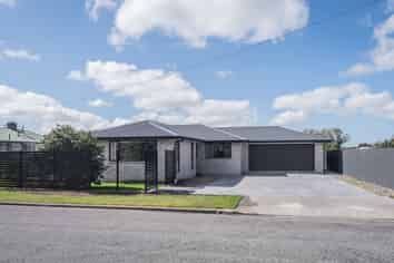 76 Rayner Street, Temuka