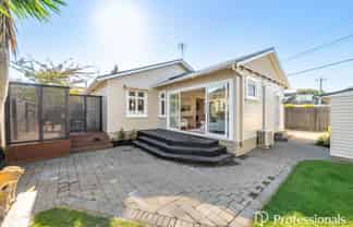 120 Knights Road, Central Hutt
