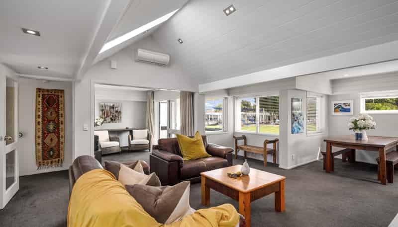 2/24 Fifth Avenue, Avenues