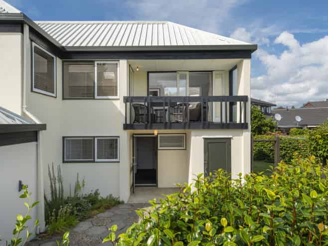 2/24 Fifth Avenue, Avenues