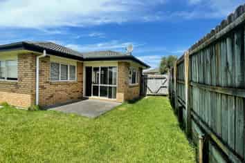 28 Raphoe Road, Flat Bush