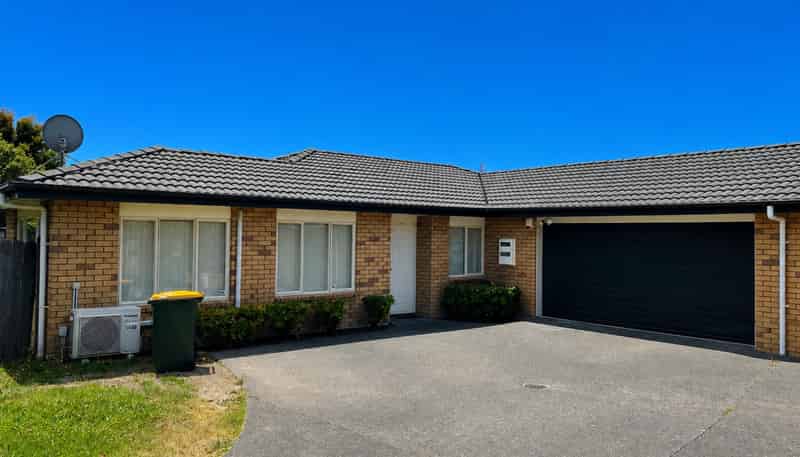 28 Raphoe Road, Flat Bush