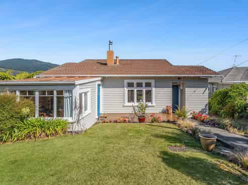 64 Stanley Crescent, Beachville