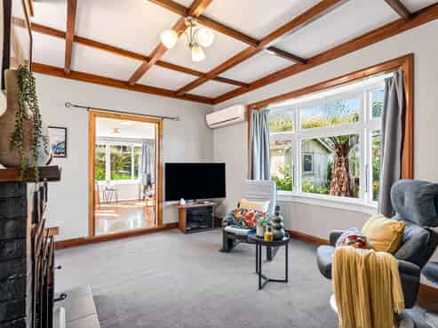 64 Stanley Crescent, Beachville