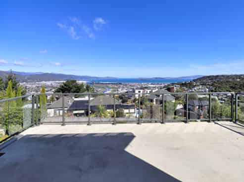 122 Viewmont Drive, Harbour View