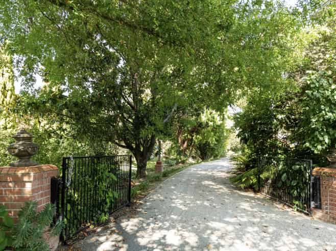 1217 Ada Street, Parkvale