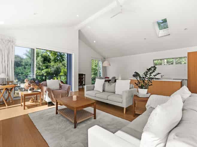 1217 Ada Street, Parkvale