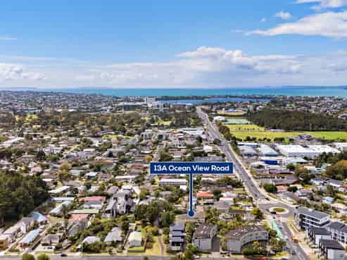 13A Ocean View Road, Hillcrest