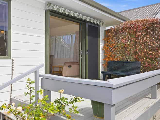 122B Fenton Street, Thames