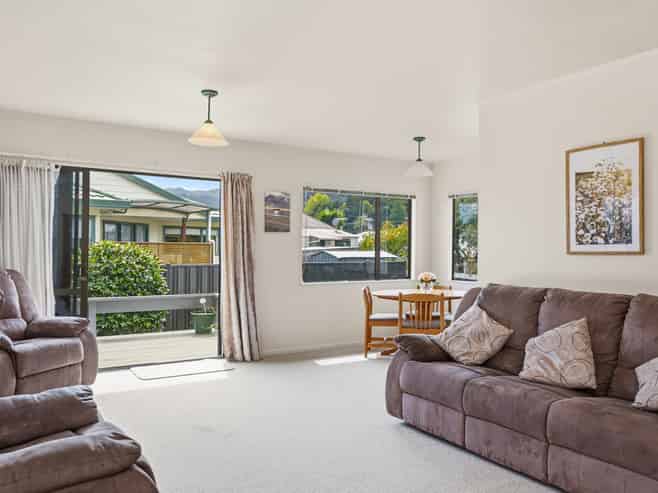 122B Fenton Street, Thames