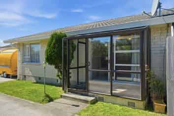 2/11 Dilworth Street, Riccarton