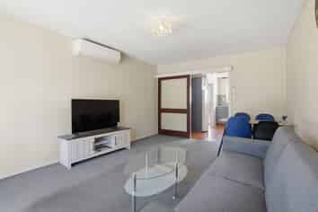 2/11 Dilworth Street, Riccarton