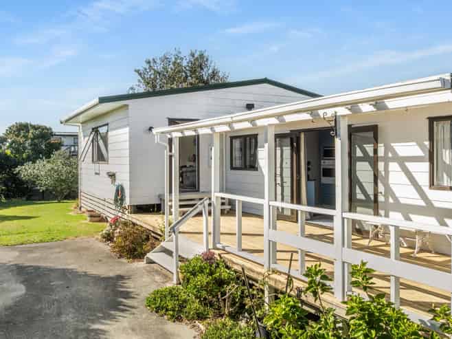 124 Given Avenue, Whangamata