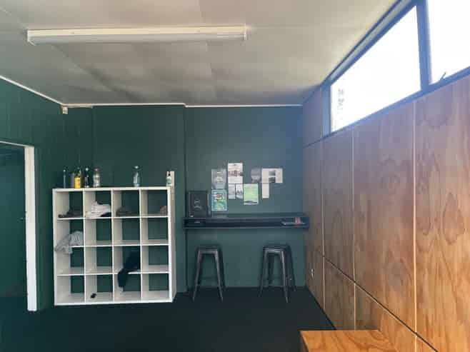 Flexible Space for Showroom, Fitness or Trade