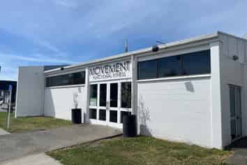 Flexible Space for Showroom, Fitness or Trade