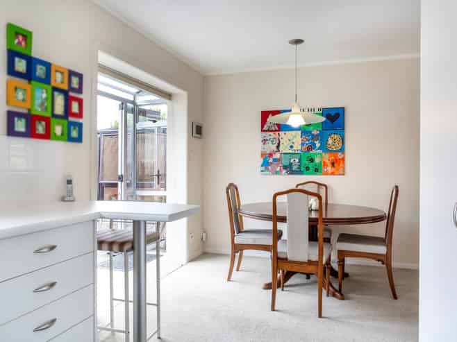 2/33 Akoranga Drive, Northcote