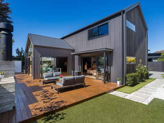 10 Evesham Lane, Springlands