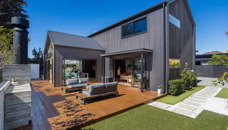 10 Evesham Lane, Springlands
