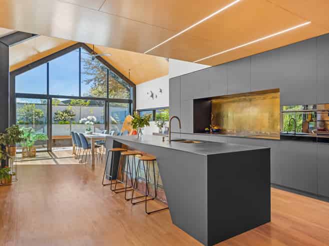 10 Evesham Lane, Springlands